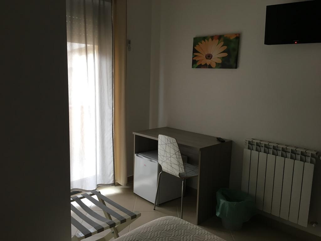 B&B A Due Passi San Giovanni Gemini 외부 사진