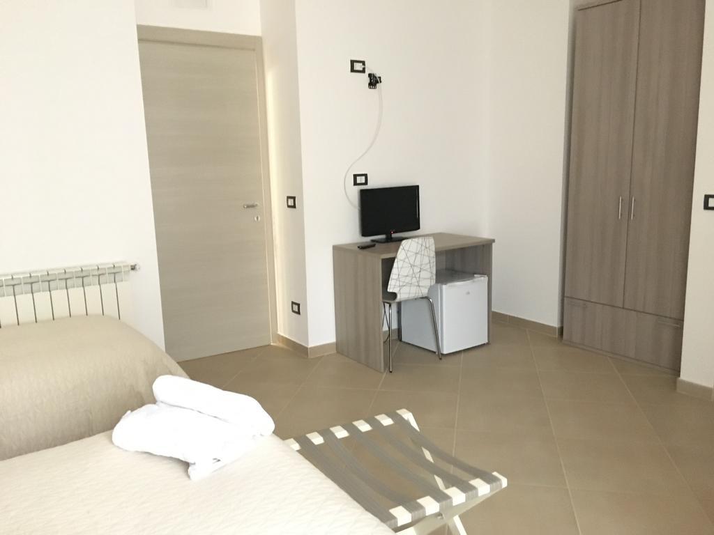 B&B A Due Passi San Giovanni Gemini 외부 사진